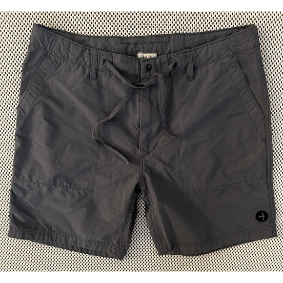Men's Gray Drawstring Casual Shorts